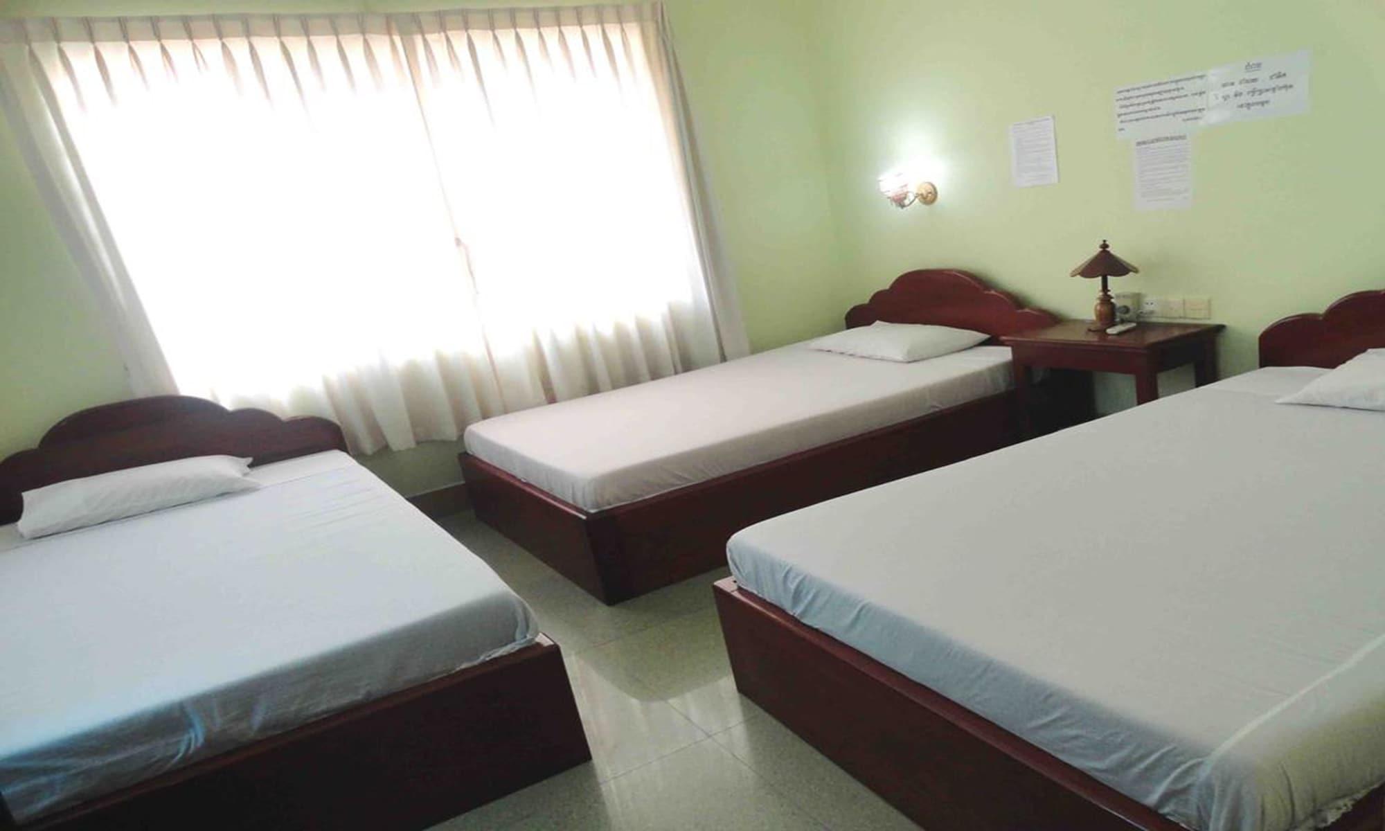 Green Park Village Guesthouse Siem Reap Bagian luar foto