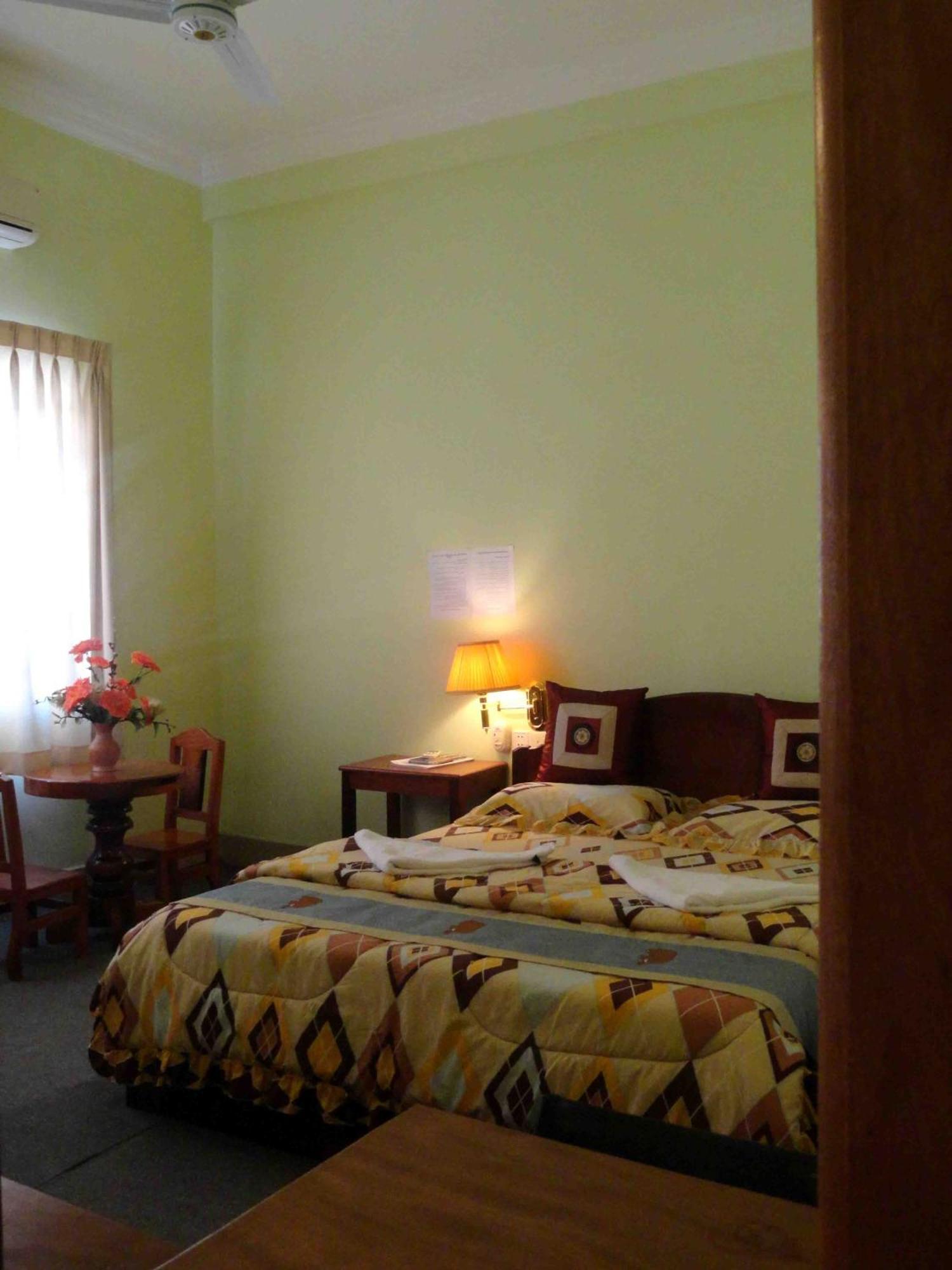 Green Park Village Guesthouse Siem Reap Bagian luar foto
