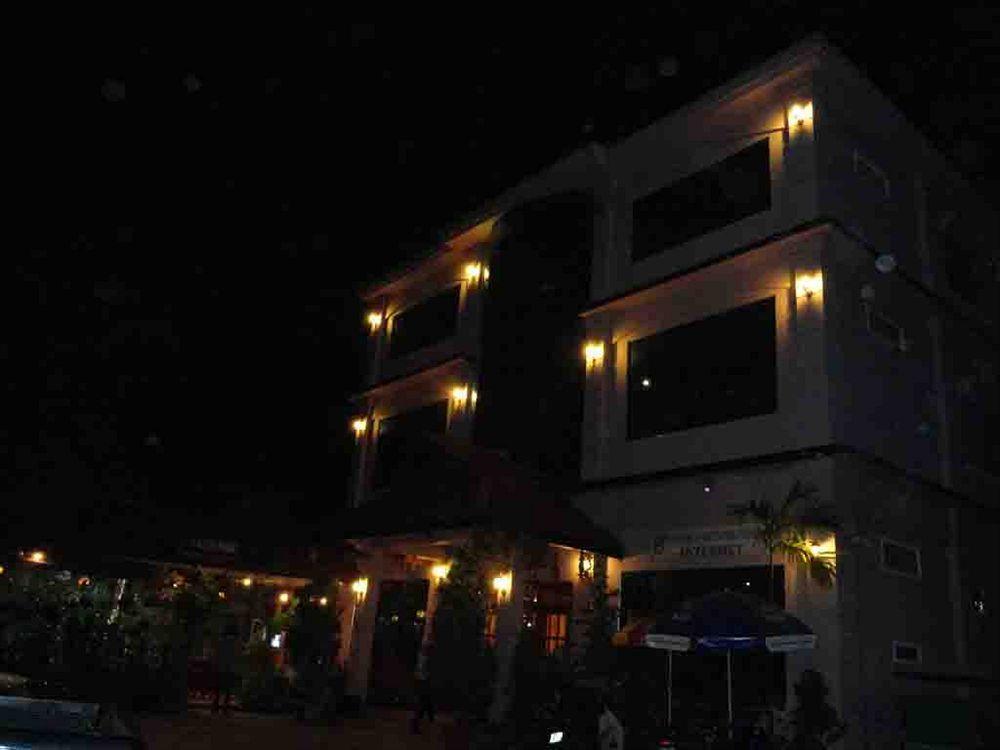 Green Park Village Guesthouse Siem Reap Bagian luar foto